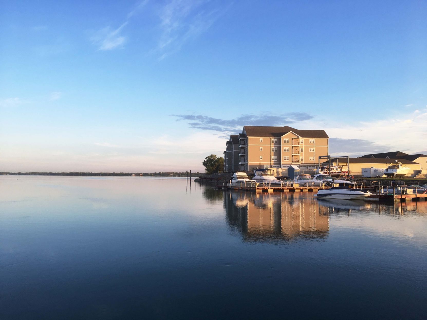 600 river road apartments